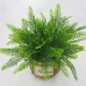 Pas cher 1pcs Variété de plantes artificielles eucalyptus herbe en plastique fougères vertes feuilles artificielles plantes de fleurs de mariage décoration de mariage