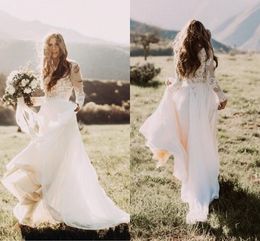 Vestidos de novia de campo bohemio baratos de mangas largas cuello de joya una línea de encaje de encaje boho boho plus tallas para novia formal
