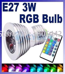 Barato a estrenar LED 3W RGB foco E27 E14 GU10 Control remoto RGB 16 colores Flash LED foco bombilla LAMP1682068