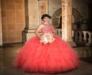 Goedkope koraal quinceanera jurken zoet 16 bal prom jurken gezwollen rok tule kristal kralen koraal quinceanera jurken voor 15 jaar5447561