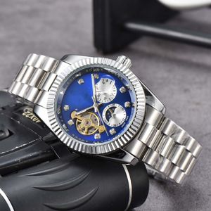 Relojes de pulsera de diseñador baratos Reloj de negocios clásico para hombres Reloj de pulsera Tourbillon Mecánico automático de lujo de 40 mm con relojes de marca de fase lunar