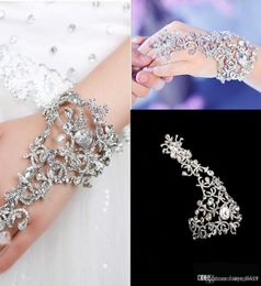Gants bon marché, bijoux de mariée de mariage, cristal strass, chaîne de doigt, bague, magnifique bracelet d'événement de fête, 7588681
