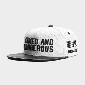 Barato sombrero de alta calidad moda clásica hip hop marca hombre mujer snapbacks blanco negro CS BL ARMED N' DANGEROUS 275A