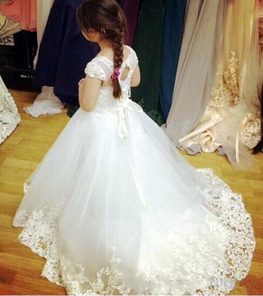 Bon marché dentelle arabe robes fille fleur cristaux vintage Tulle enfant Robes belles robes de mariée fille fleur