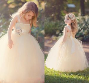 Vestidos de niña de flores encantadores y baratos para niños de Eiffelbride con hermosas flores hechas a mano y vestidos de princesa hinchados de tul para niñas