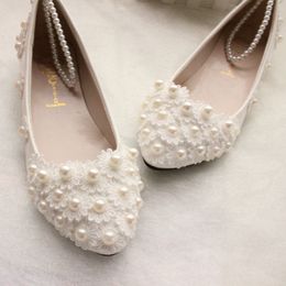 Chaussures de mariage en perles bon marché pour mariée, dentelle 3D appliquée, talons hauts, lanière à la cheville, grande taille, chaussures de mariée à bout pointu, 279A