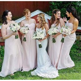 Goedkope roze jurken 2020 bruidsmeisje chiffon sweetheart ruches plekken een lijn vloer lengte plus size bruidsmeisje jurk bruiloft gasten slijtage