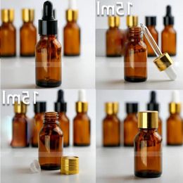 Lage prijs! 15 ml lege glazen flessen Amber Essentiële olie -parfumflessen 625 pcs/lot glazen container met 5 stijlen doppen voor u kiest QDAOA