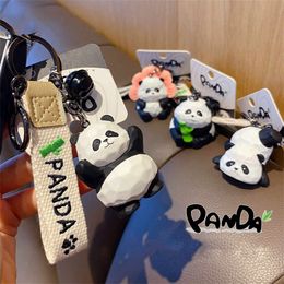 Goedkope prijs Hoge kwaliteit kerstsleutelhanger Houten cartoon dierensleutelhanger 3D schattige pandasleutelhanger