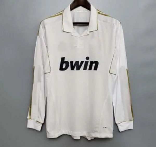 Maillot de football rétro pas cher du Real Madrid à manches longues Chemises de football GUTI Ramos SEEDORF CARLOS 10 11 12 13 14 15 16 17 RONALDO ZIDANE RAUL 00 01 02 03 04 05 06 07 finales KAKA