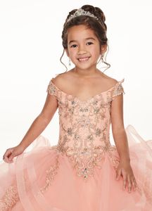 Barato Royal Blue Peach Girls Pageant Dresses Off Hombro Bordado de encaje dorado Con cuentas Vestidos de niña de flores Ropa para niños Cumpleaños Commu285j