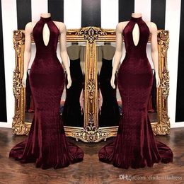 Goedkope Sexy Mermaid Prom Dresses Lange Fluwelen Sleutelhang Hals Holle Backless Floor Lengte Formele Jurk Evaveing ​​Wear Evening Jassen Ogstuff