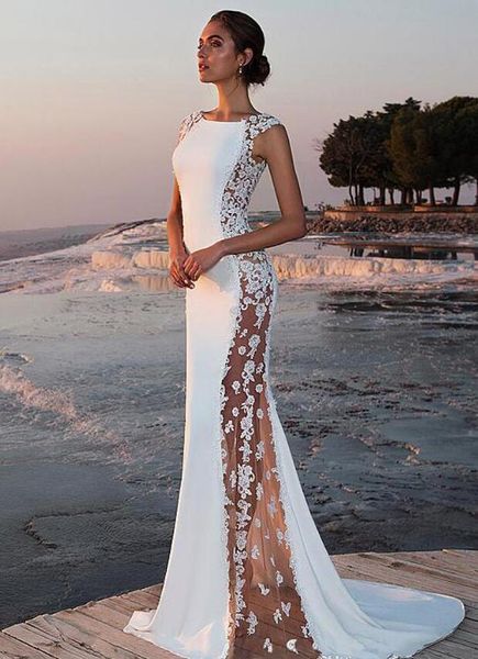 Pas cher Sexy Voir À Travers Sirène Robes De Bal En Dentelle Appliques Balayage Train Élégant Longue Blanc Formelle Tenue De Soirée Femmes Robe De Soirée De Cocktail