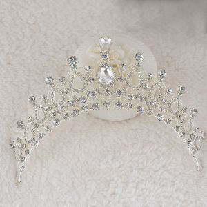 Cristaux d'argent bon marché diadèmes de mariage perles couronnes de mariée pièces de tête de diamant bandeau en strass accessoires de cheveux brillants Pageant234e