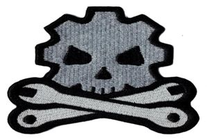 Herramienta de hueso de calavera barata, parche bordado para planchar, emblema de chaqueta, insignia de aplique bordado 100, 87cm8cm, G0042 3078074