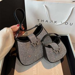 90% de réduction sur la boucle en gros 2023 Nouvelle perceuse complète Portable Underarm High Texture Stray Bag Fashion Single Shoulder Diagonal Straddle Bag