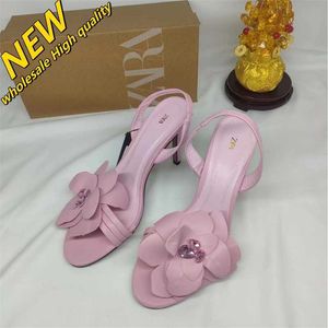 Magasin pas cher 90% de réduction sur les sandales en gros Za nouveau talon chaussures pour femmes Rose décoration ouverte eau diamant haute bijoux bout rond talons minces