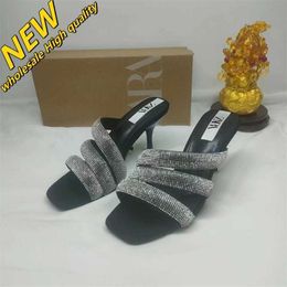 Goedkope winkel 90% korting groothandel Za Damesschoenen met Water Diamant Strepen Vierkante Kop Hoge Hakken Dunne Sandalen Slippers Uitloper Casual Mode Veelzijdig