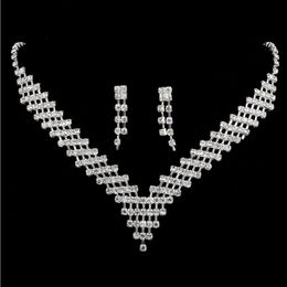 Conjuntos de joyería nupcial de boda baratos Pendientes para niñas Collar Cristales Fiesta de Navidad formal Accesorios de diamantes de imitación Venta superior 313Y