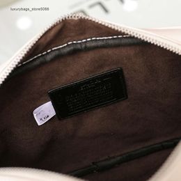 Venta al por mayor barata, 50% de descuento en nuevos bolsos de diseñador, bolso informal, mochila de cintura para hombro, cámara cuadrada para hombre