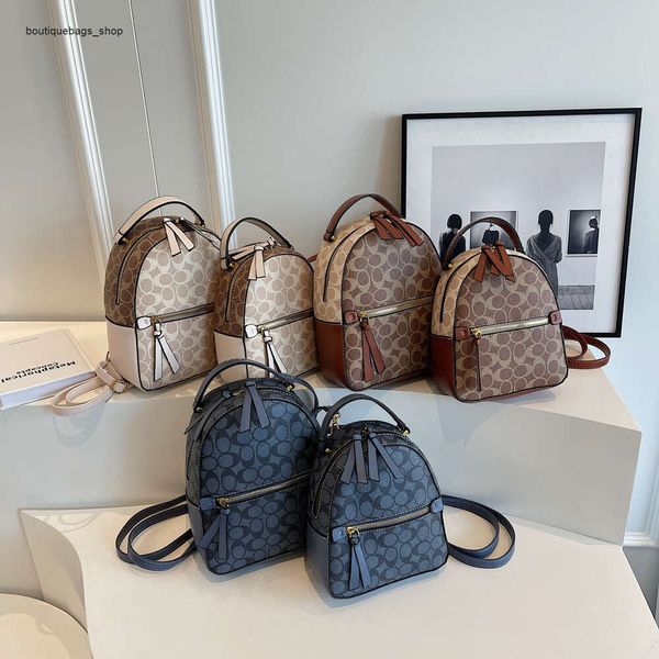 Barato Venta al por mayor Liquidación limitada 50% de descuento Bolso Mochila de ocio para mujer Nueva tendencia de verano Moda Versátil Viaje saliente Ultraligero