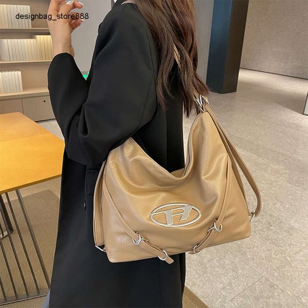 Pas cher en gros liquidation limitée 50% de réduction sac à main sac à dos femme nouvelle mode sac à bandoulière haute capacité haut de gamme en cuir souple polyvalent bandoulière sous les bras