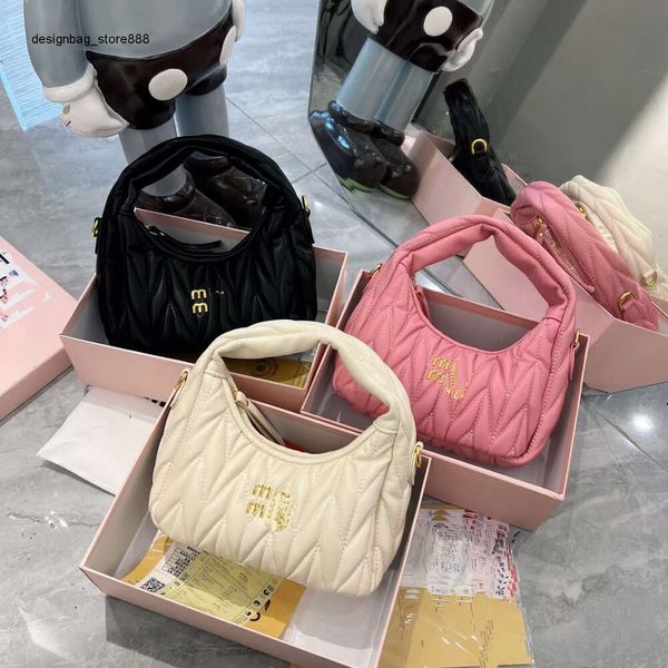 Pas cher en gros liquidation limitée 50% de réduction sac à main nouvelle maison sac sous les bras de haute qualité unique épaule bandoulière Hobo Hebei Baigou femmes