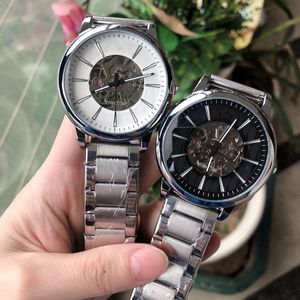 Montres-bracelets bon marché pour hommes d'affaires montre mécanique automatique creuse hommes bande d'acier montres-bracelets montre w291