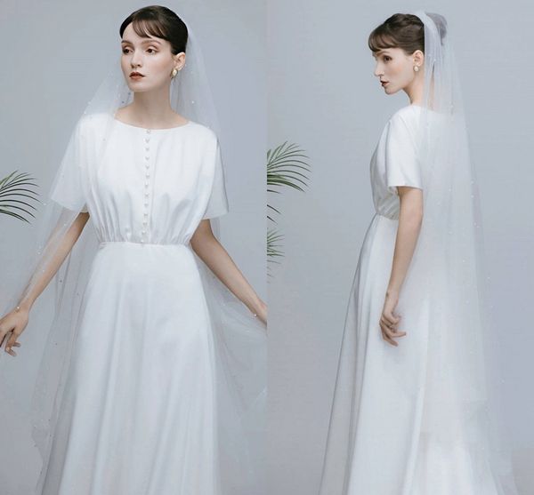 Moins cher Boho a-ligne bijou perles robe de mariée longueur de plancher Satin robe de mariée manches courtes pays robes de mariée de mariage