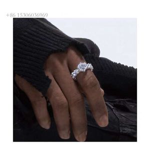 Goedkoopste prijs hiphop-stijl mode-sieraden vergulde sier ronde moissanite diamanten ringen voor vrouw mannen
