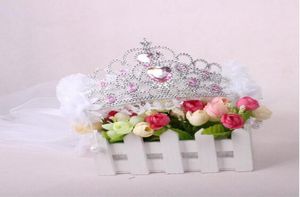 Moins cher2019 Bling Bling Brillant Filles CrownsTiaras Avec Voiles Children039s Couronne De Mariée Coiffes Pour La Fête D'anniversaire 5 Co3421462