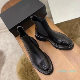 Chelsea Boots Half Boot Top Schoenen Knight Boots Nieuw zwart lederen enkelplatform Slip-on Round Flat Booties Chunky Luxury Designer voor dames dikke hakken