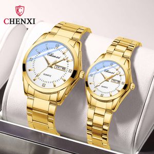 CHENXI définit une montre habillée de mode avec bracelet en acier inoxydable doré pour montres de couple étanches paire hommes et femmes