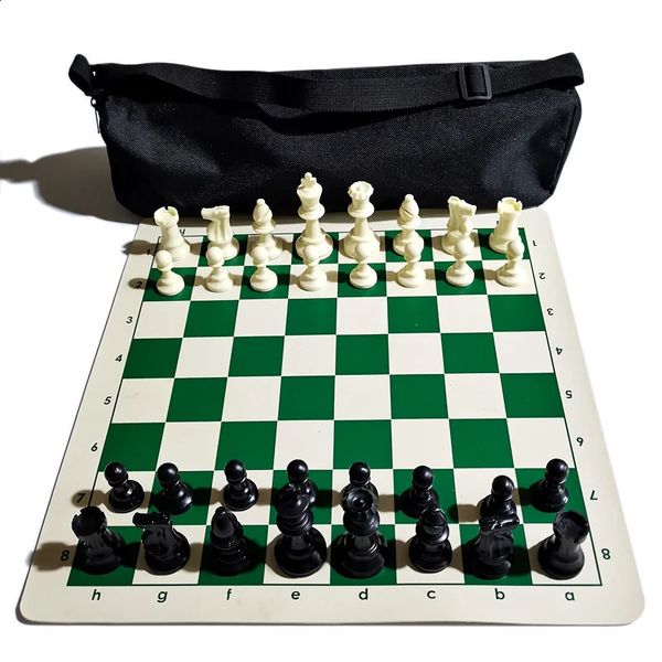 Jeux d'échecs 657595mm pièces d'échecs adultes enfants jouets intellectuels d'échecs en plastique personnage d'échecs jeu de championnat jouets 231118