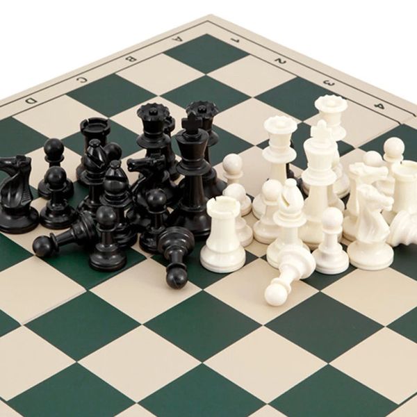 Jeux d'échecs Luxe 32 pièces d'échecs jeu d'échecs de haute qualité King High Ajedrez jeu d'échecs médiéval enfants jouets jouant au jeu 64mm 77mm 97mm 231215