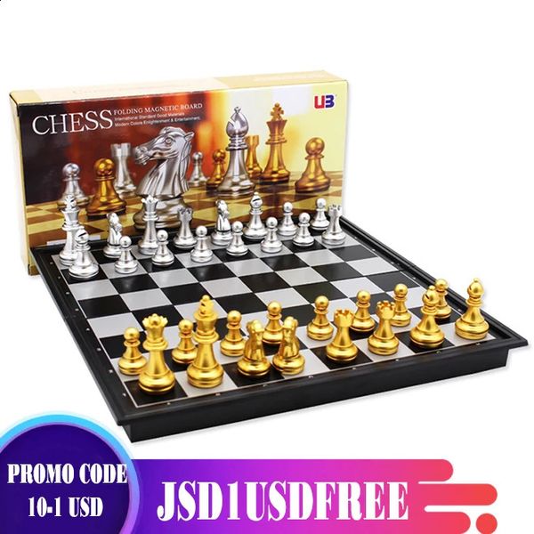 Juegos de ajedrez Juego de ajedrez de ajedrez medieval plegable con tablero de ajedrez 32 piezas Juegos de viaje portátiles de ajedrez magnéticos de plata de oro para adultos juguete para niños 231118