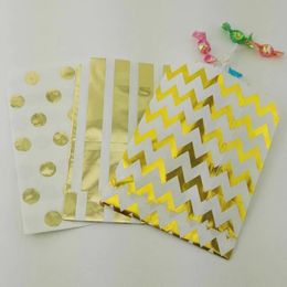 Chevron Gold Folie Gunst Tassen Polka Dots Gold Candy Tassen Bruiloft Gunsten / Goody Tassen / Gedrukt Papier Treat Tassen / Verjaardag Party Sacks 200pcs