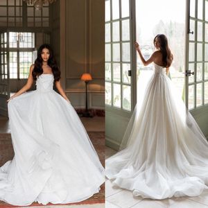 Chic A Line Trouwjurken Sexy Strapless Pailletten Kant Applicaties Bruidsjurken Backless Sweep Trein Roken De Mariée