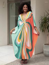 Chic Colorfuled Women's Women's Loose Kaftan Baigning Capt Cover Bohemian Beachwear-Take V-Neck Robe à manches Batwing Q1628