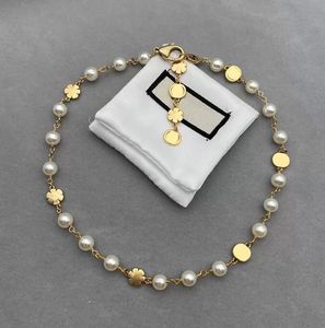 Chique bloemketting damesontwerper sieraden gouden ketting voor dames luxe letters sieraden met parelkettingen PartyWJDV