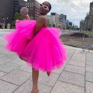 Chic Fuchsia Volants Court Tulle Robes Femmes Puffy A-ligne Mini Tutu Robe Été Hors De L'épaule Robe Robes 210322