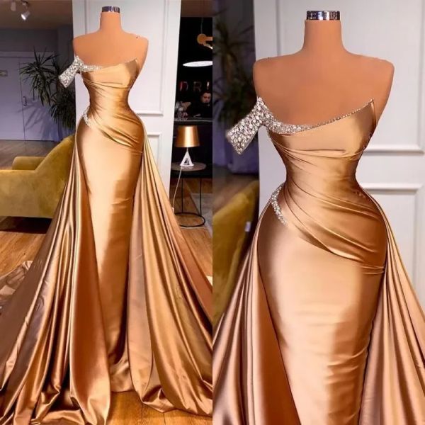 Chic une épaule cristal sirène robe de bal volants robes de soirée avec train détachable BC1289