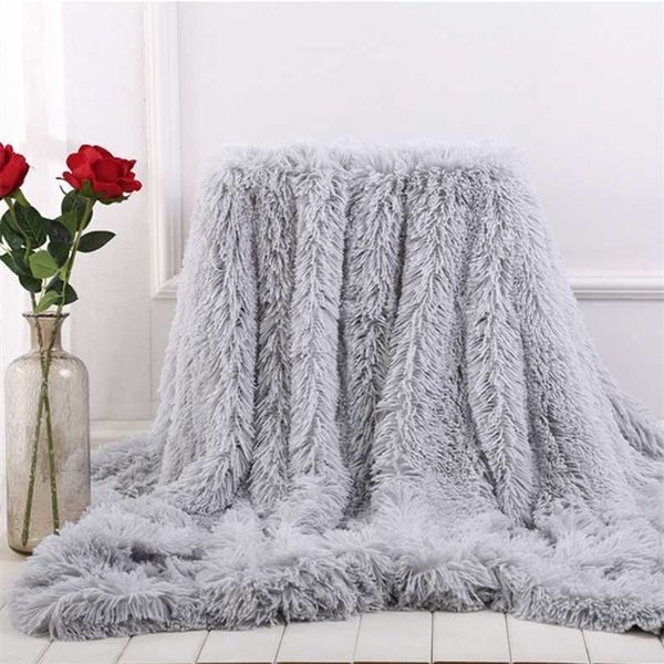 Chic Shaggy Jeter Couverture Doux En Peluche Couvre-lit sur le Lit Chaud Moelleux Fausse Fourrure Gris Arc-En-Ciel s pour Lits Canapé manta 211101