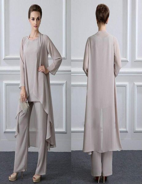 Chic printemps mousseline de soie mère de la mariée pantalon costumes 3 pièces décontracté marié mère robes avec manteau veste et pantalon pour mariage Gue6846492