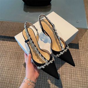 Chic Temperament Stiletto Heel Sandaal wees enkele hoge hakken Dunne Rhinestone Baotou Sandalen vrouwelijke zomer sandaal dames schoenen 240228