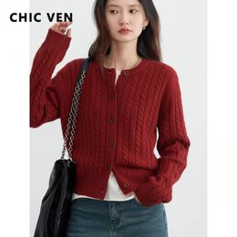Chic Ven Femmes Cardigan Casual Red Round Nou Ratcoon Twisted Hair Femelle Pluches tricotées Madies Jotamment printemps Automne 240323