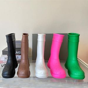 Botas para niños Diseñador Piel de castaño Zapatos de invierno de cuero real para niños Mini botines de gamuza clásicos