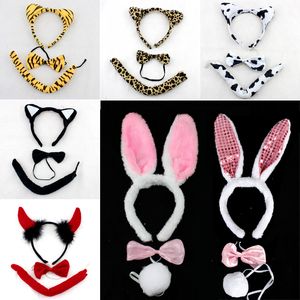 Accesorios para espectáculos del Día del Niño, maquillaje, vestido de baile, suministros para juegos, variedad de animales, orejas de conejo de tres piezas, joyería de Halloween, diadema, pajarita