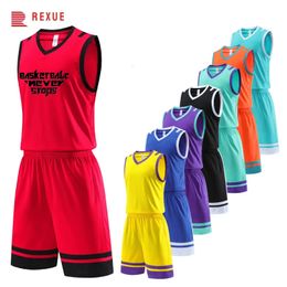 Basketbalset voor kinderen 23-24 MANNEN KIDS Aangepaste Jersey Team Uniform College Professional Ball Training Vest Shorts Sports Suit 240507