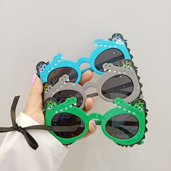Niños dibujos animados Gafas de sol niño niñas lindo estilo pirata cocodrilo juguete gafas de sol niña sombrilla gafas de sol gafas al aire libre marea adumbral gafas S1300